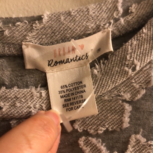 Fun Grey sweater top size medium by Urban romantics - Picture 2 of 3